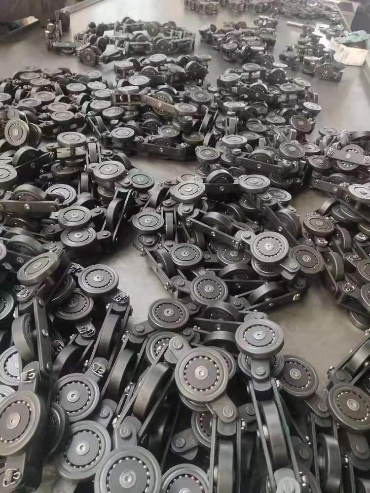 cadena transportadora de suspensión1.jpg cadena transportadora de suspensión1.jpg